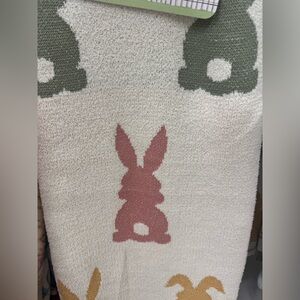 Bunny Patterned Throw Blanket